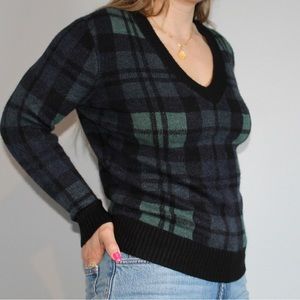 American Eagle Plaid V-Neck Sweater